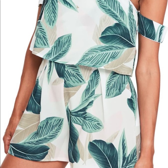 Nordstrom Misguided Print Off The Shoulder Romper - Picture 6 of 7